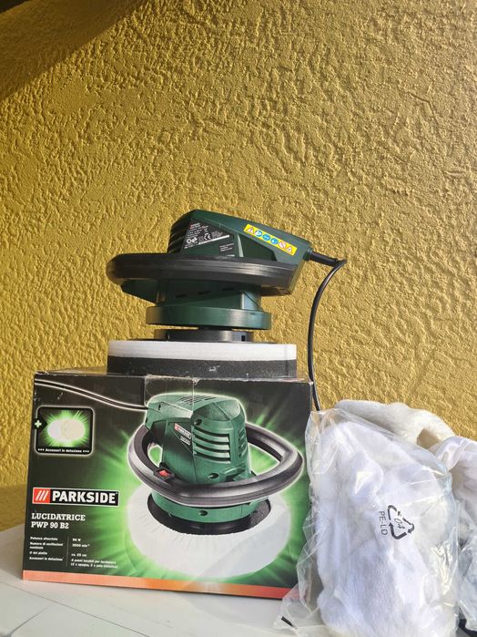 Máquina de Polir e Encerar