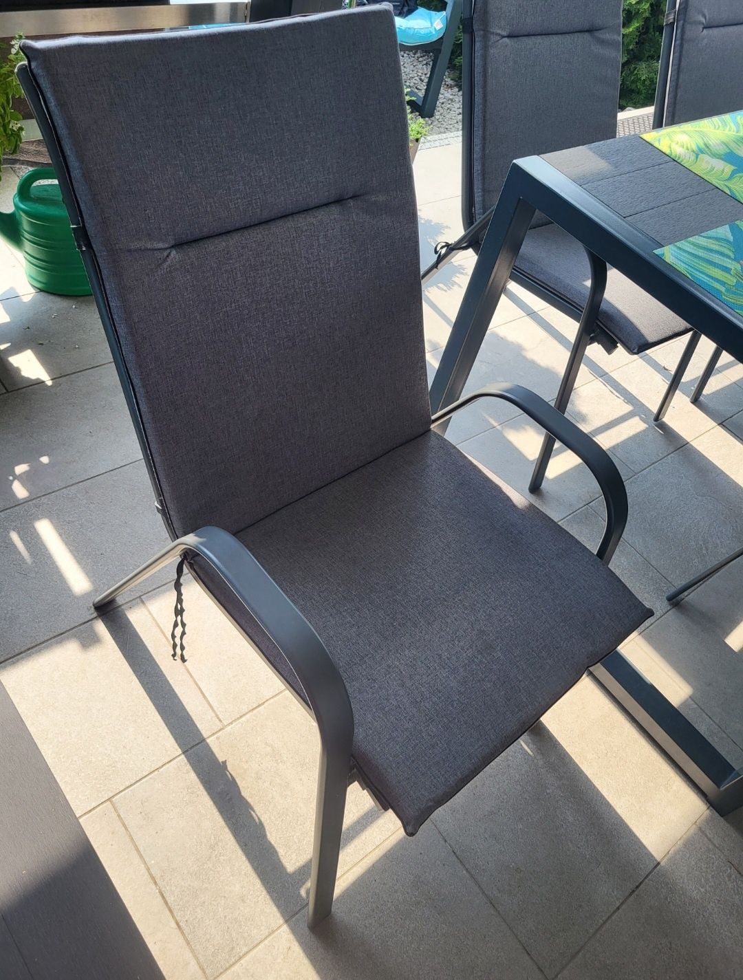 Solidny duży zestaw mebli ogrodowych loft, stół krzesła