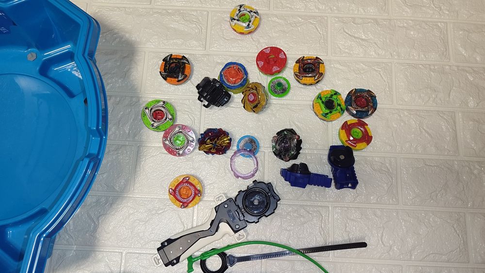 Бейблейд Набір АРЕНА 40см + Волчки + Запускачі Бейблэйд BeyBlade набор