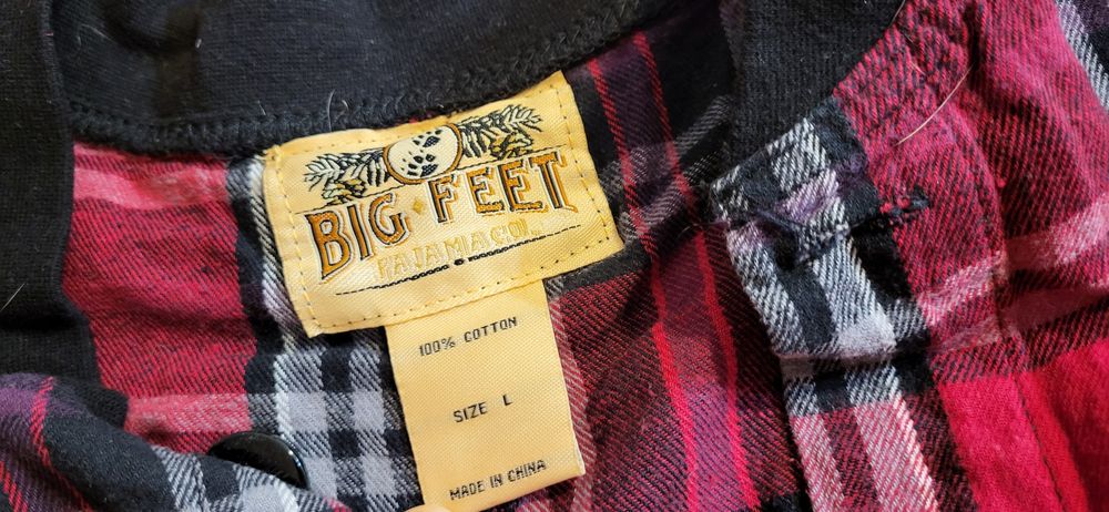 Piżama jednoczęściowa kombinezon w kratkę big feet rozmiar L