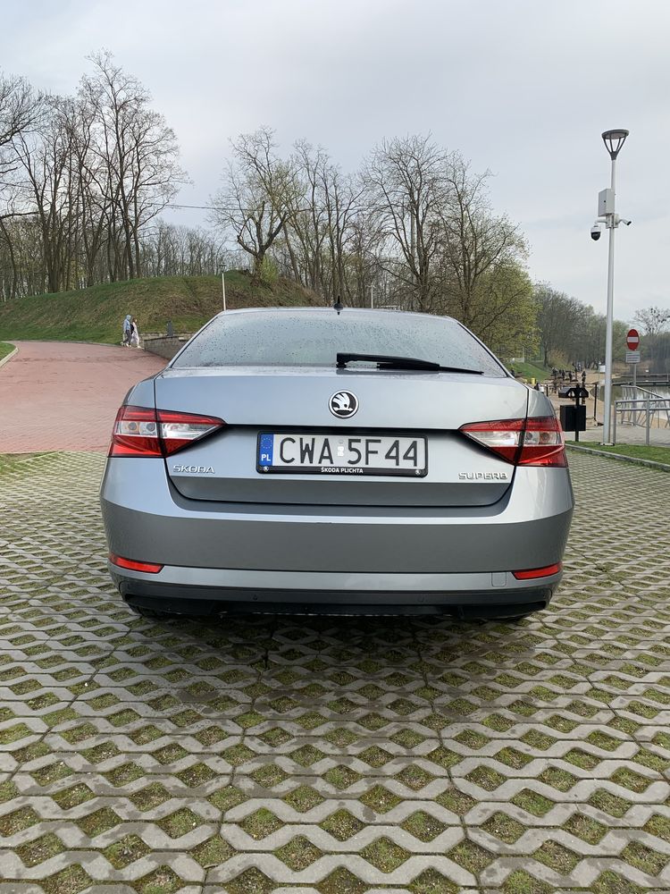 Skoda superb 1.6