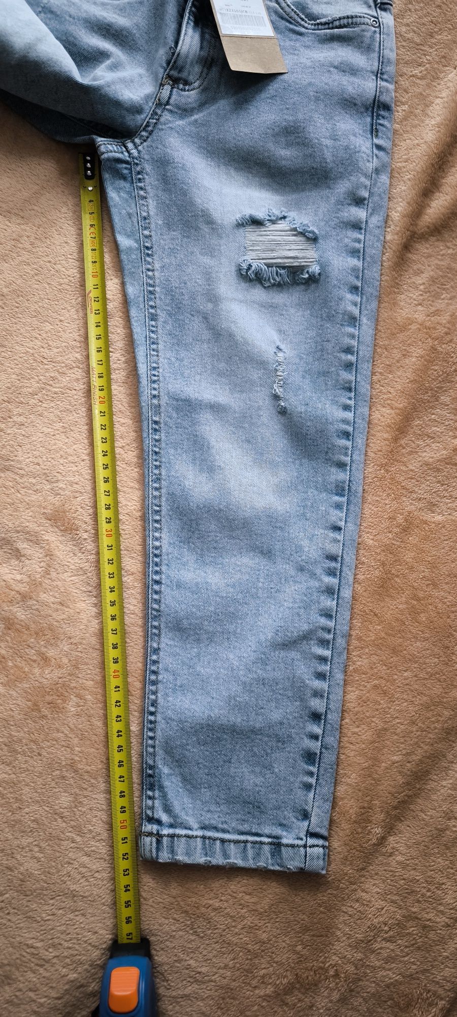 Nowe spodnie jeansowe coccodrillo r. 128