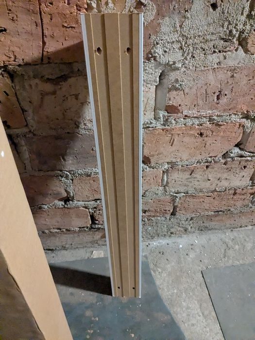 Ościeżnica nieregulowana biała