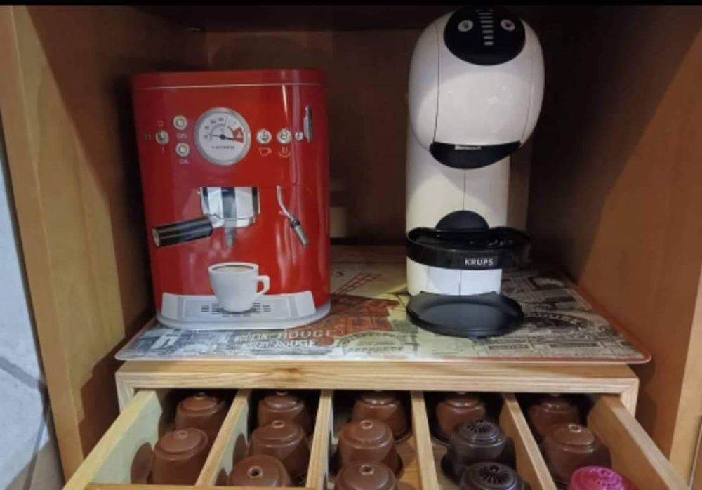 Caixa de café em madeira maciça