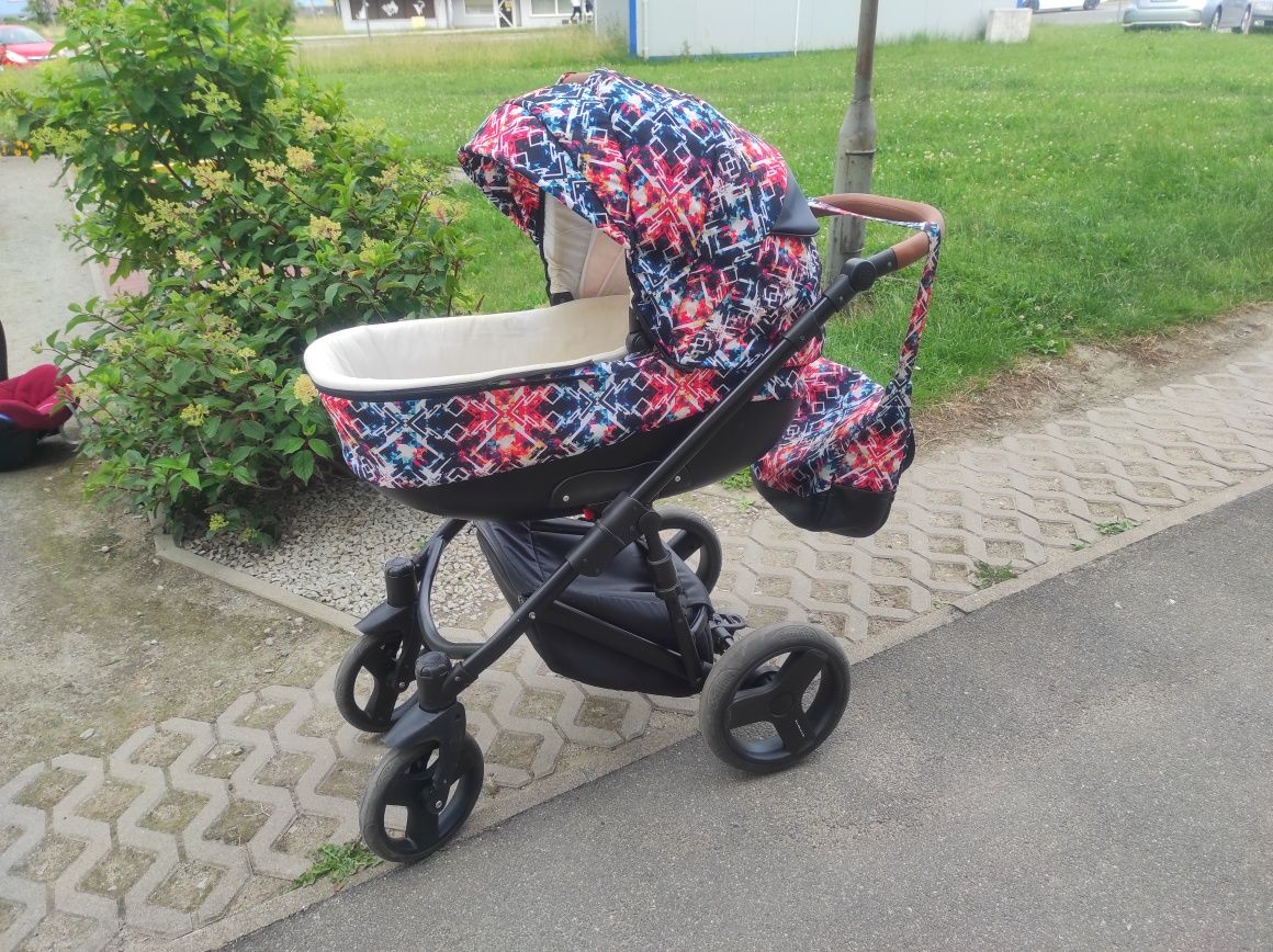 Wózek BEXA CUBE 2W1 + nosidełko CabrioFix komplet