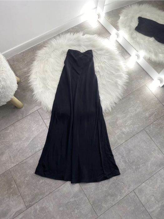 Гарна спідниця від H&M