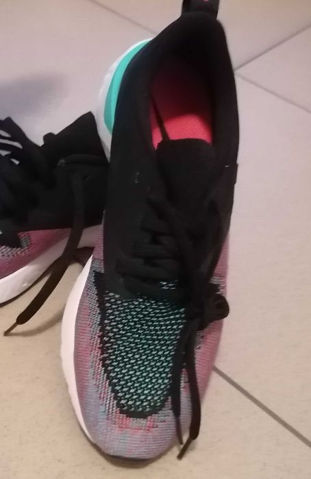 Buty Nike Odyssey React 2 Flyknit