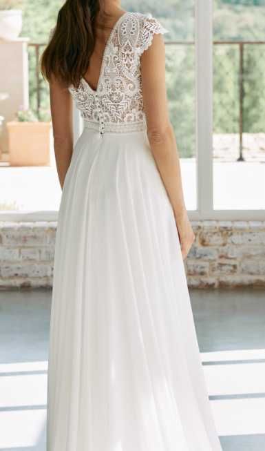 Suknia ślubna Elizabeth Passion 40/38, model 2022, suknia 5044T, ivory