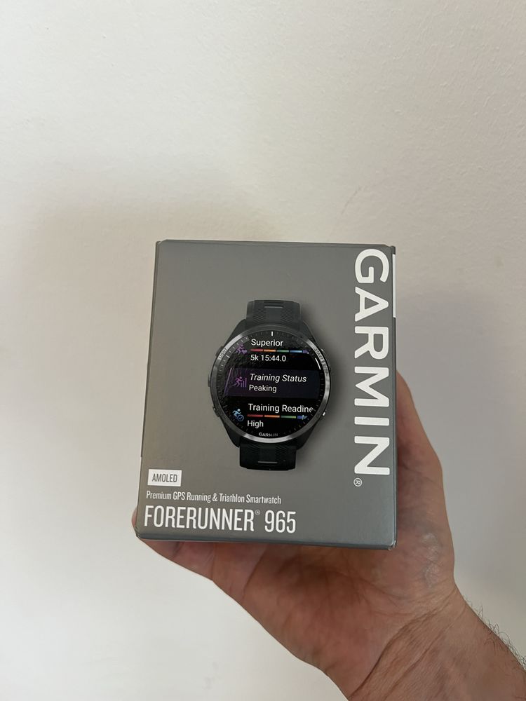 Garmin Forerunner Amoled 965 Preto - Preço 475€ (PVP 649,99€)