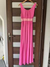 Długa różowa sukienka