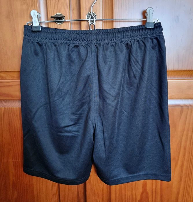 Calções pretos desportivos Team Quest, tamanho 13-14 anos