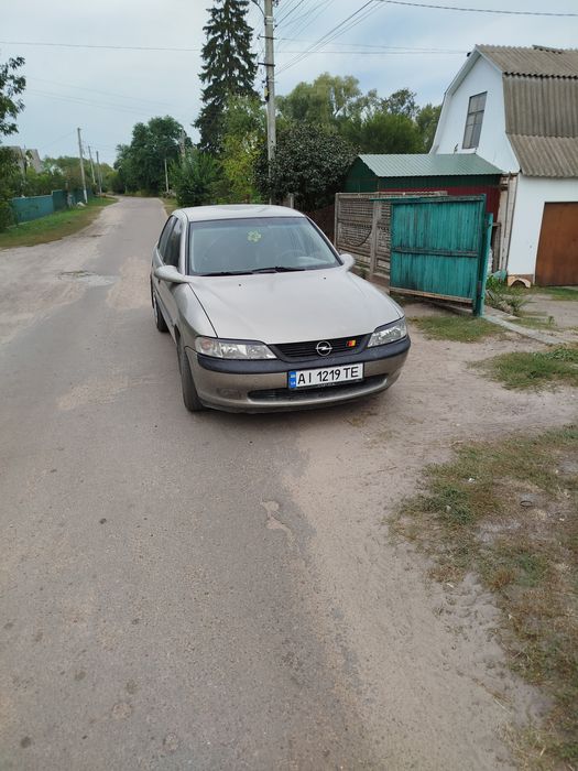 Продам Опель Вектра