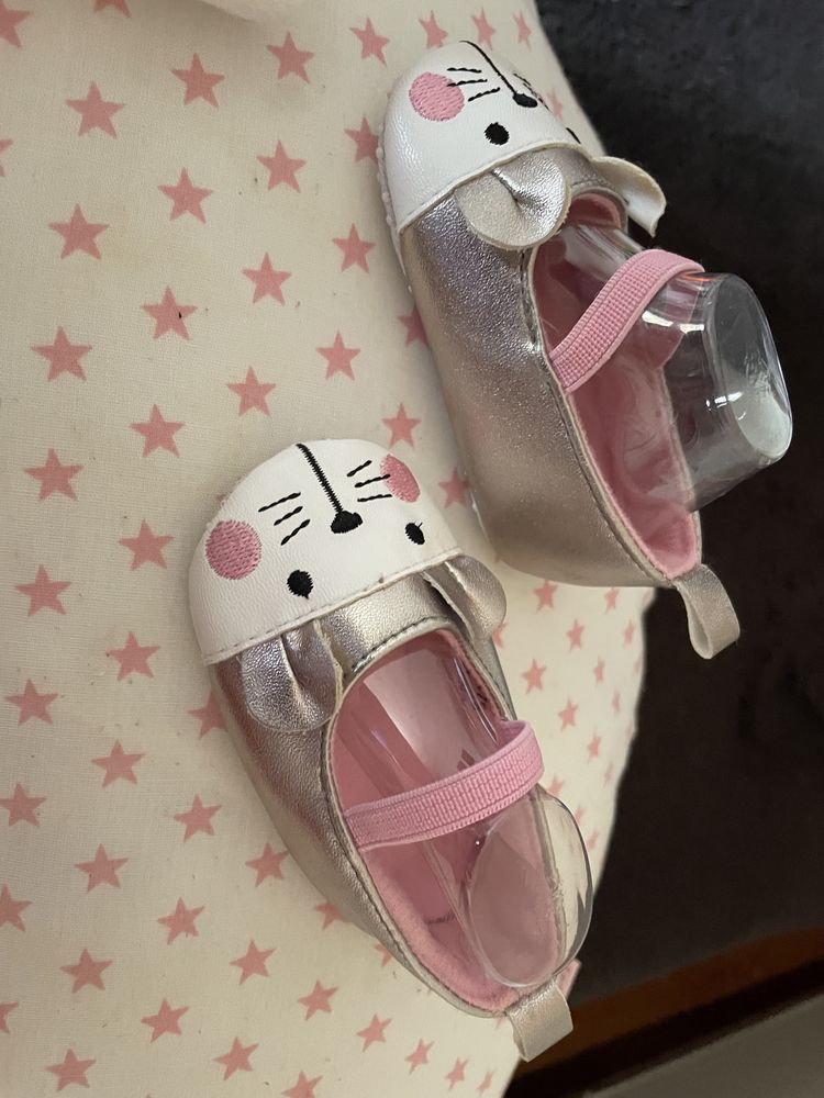 Sapatos de bebe