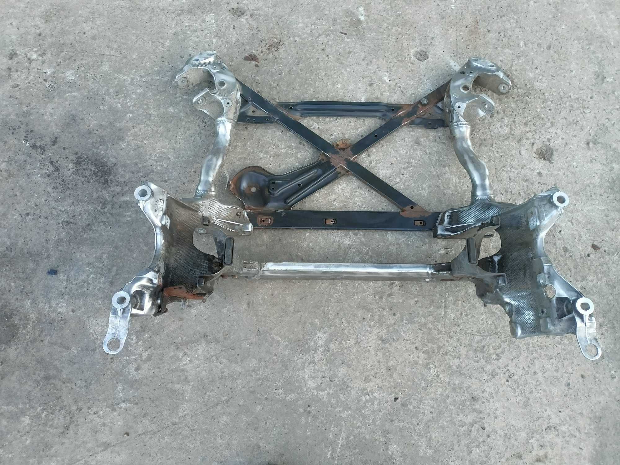 Подрамник передний Балка Audi Q5 08-12 Ауди Ку5 8R0399315G Підрамник