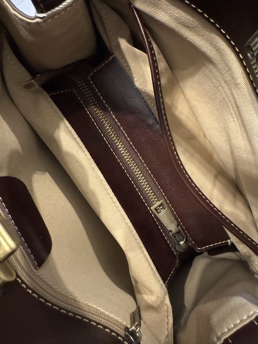 Жіноча сумка з натуральної шкіри