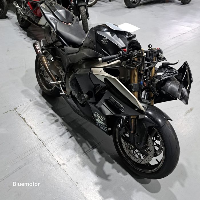 Gsxr 1000 acidentada