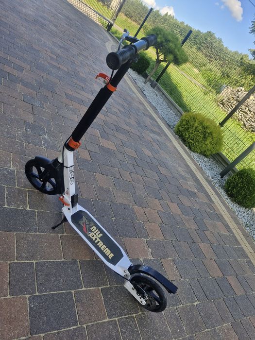 Hulajnoga z hamulcem