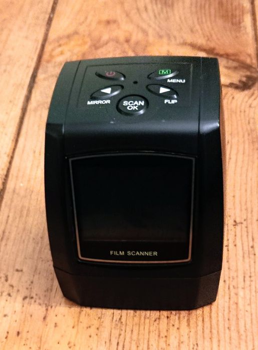 Scanner/conversor de negativos, slides e super 8