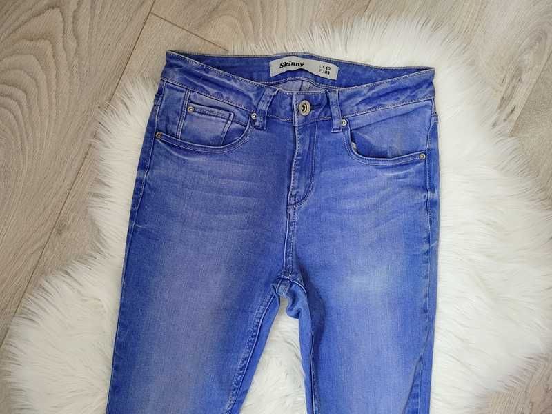 Niebieskie dżinsy skinny / spodnie rurki z dziurami, New Look, 38 (M)