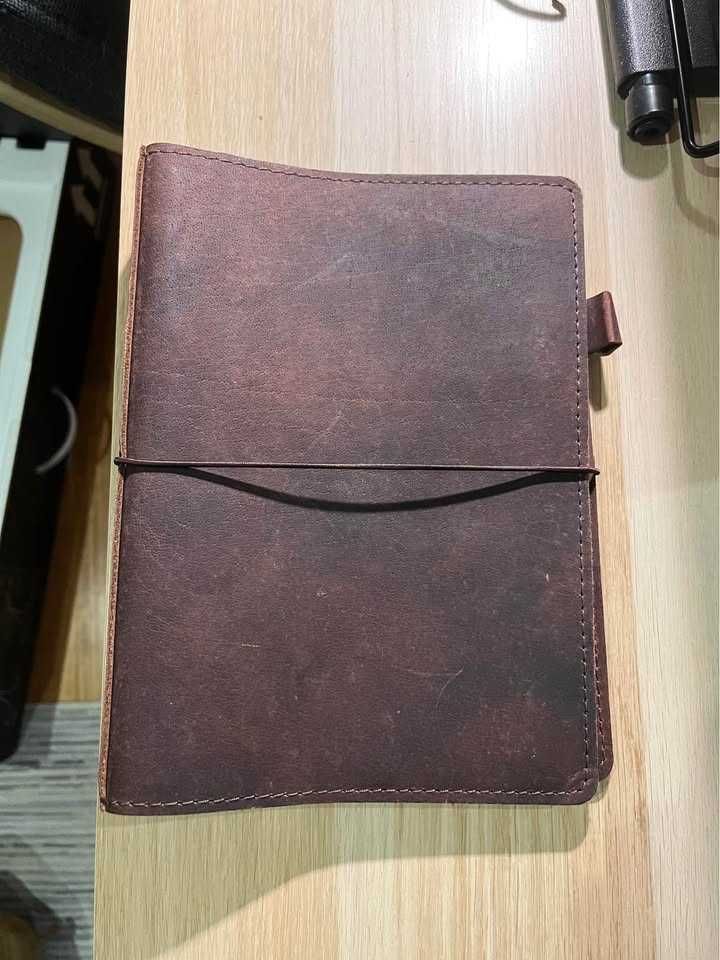 Capa em Couro para Caderno A5