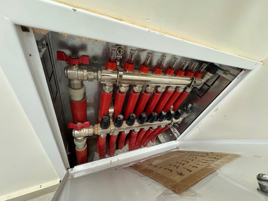 Продам комерційне приміщення в новобудові в центі міста власник