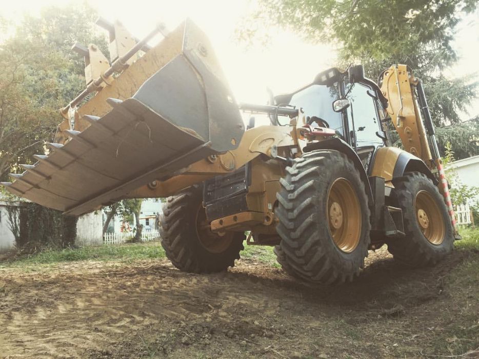 Usługi Koparko Ładowarką Cat 434E Chełm Okolice, roboty ziemne.