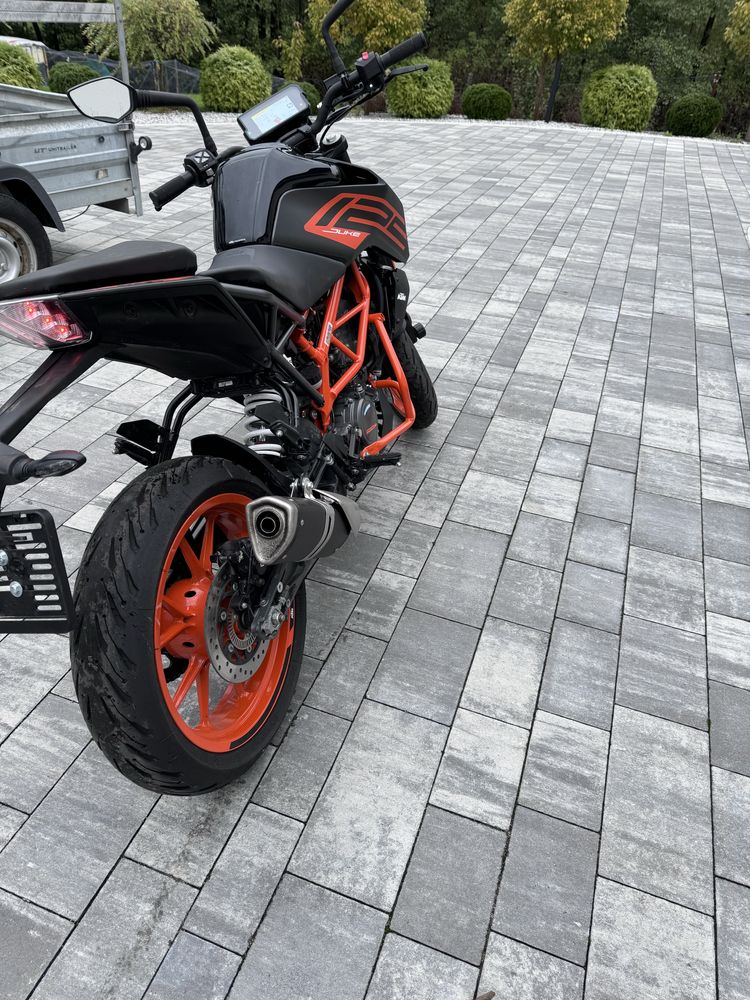 Ktm duke 125 stan idealny !!! 4tys przebiegu