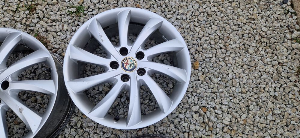 Oryginalne Felgi Alfa-Romeo 17 5x110