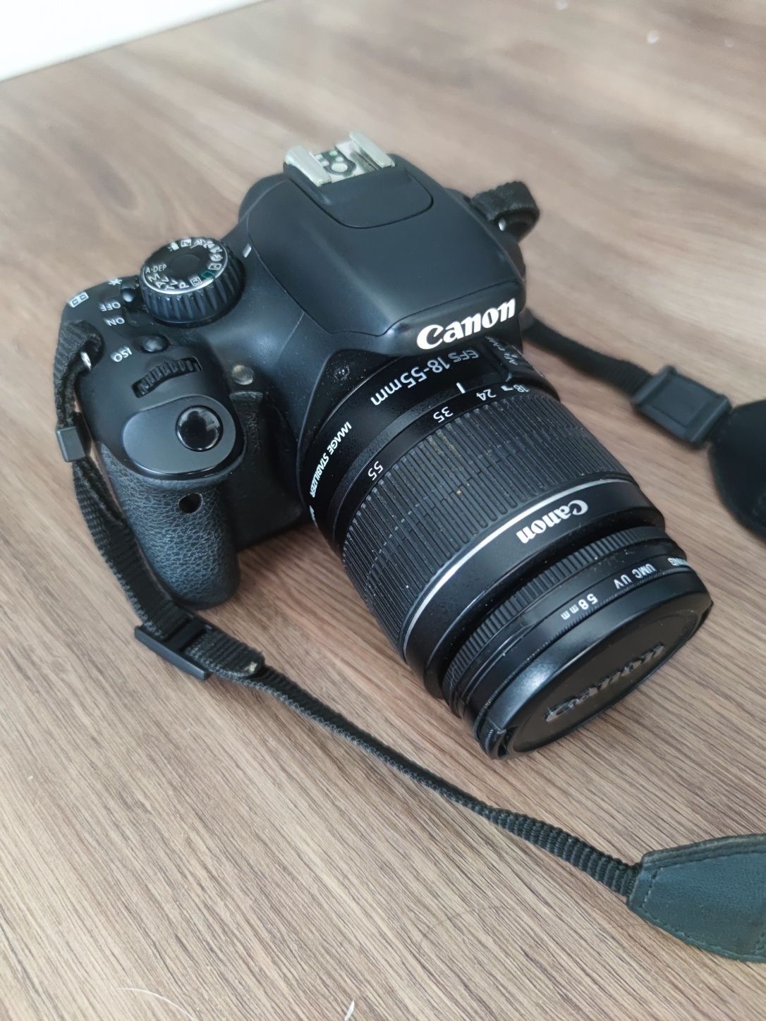 Lustrzanka Canon EOS550D + drugi obiektyw i pokrowiec