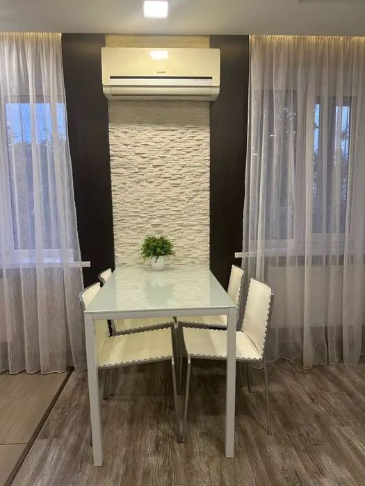 Сдам 2к квартиру р-н пр. Науки (Гагарина) /Запорожское шоссе