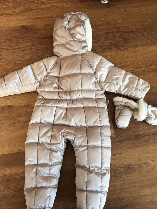 Kombinezon niemowlęcy