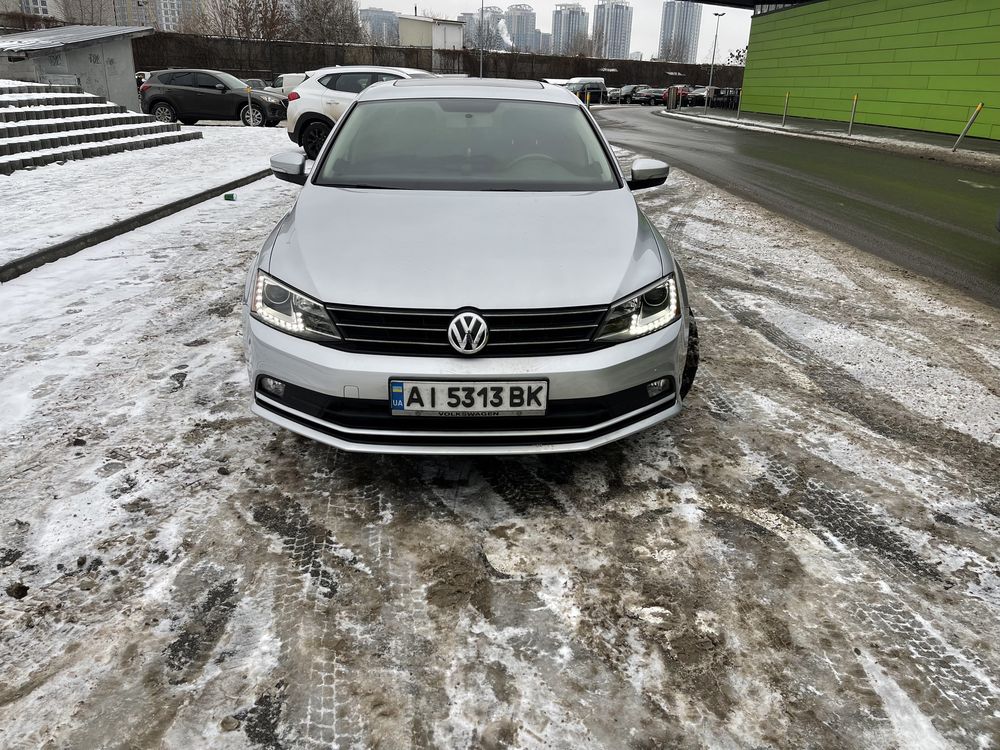 Volkswagen JETTA комплектация SEL год выпуска 2015