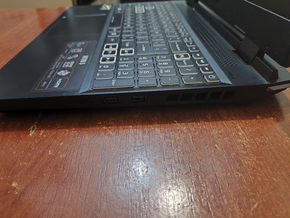 Acer Nitro 5 AN515-46 [AN515-46-R6ER]