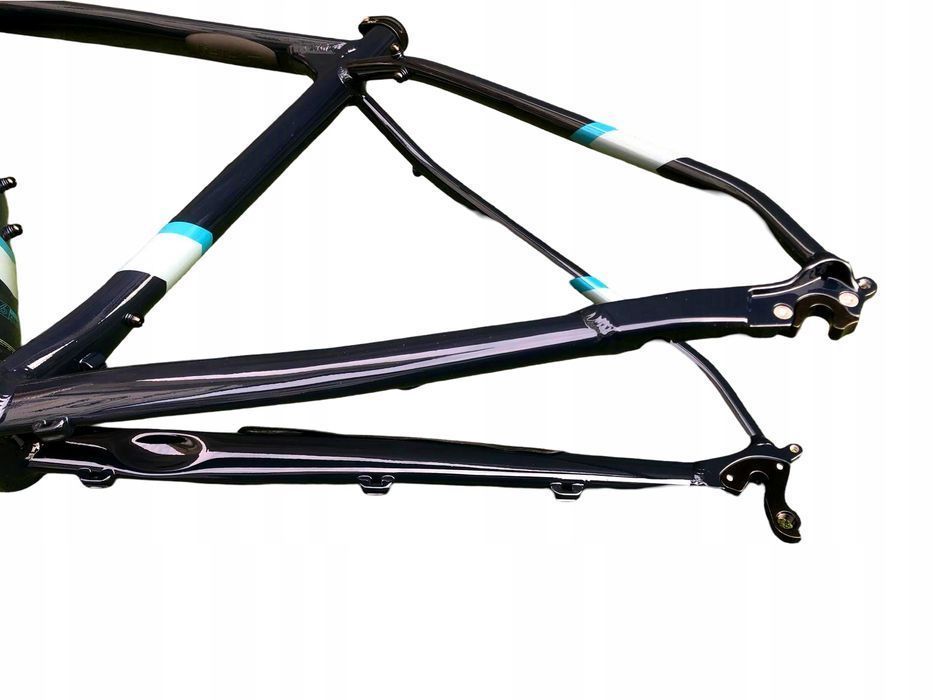 Rama Rowerowa GRAVEL SZOSOWA z Widelcem FUJI JARI 2.3 Rozmiar 60CM
