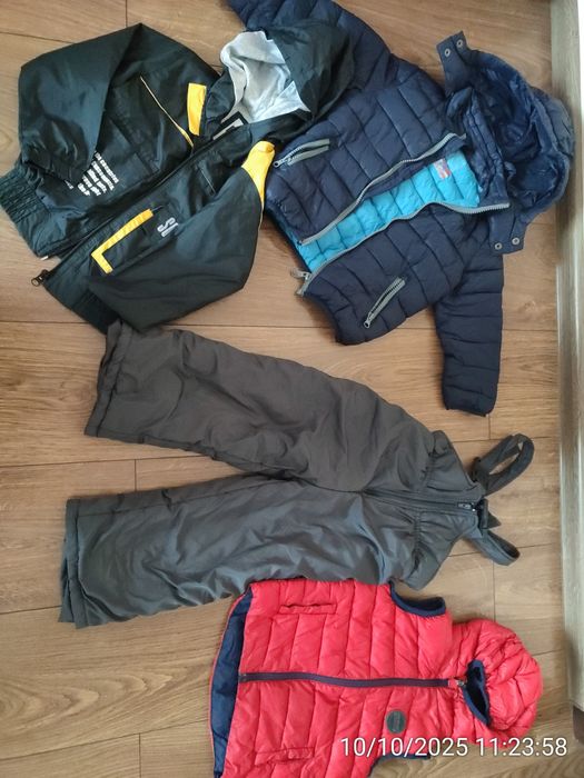 Куртка, комбінезон,безрукавка