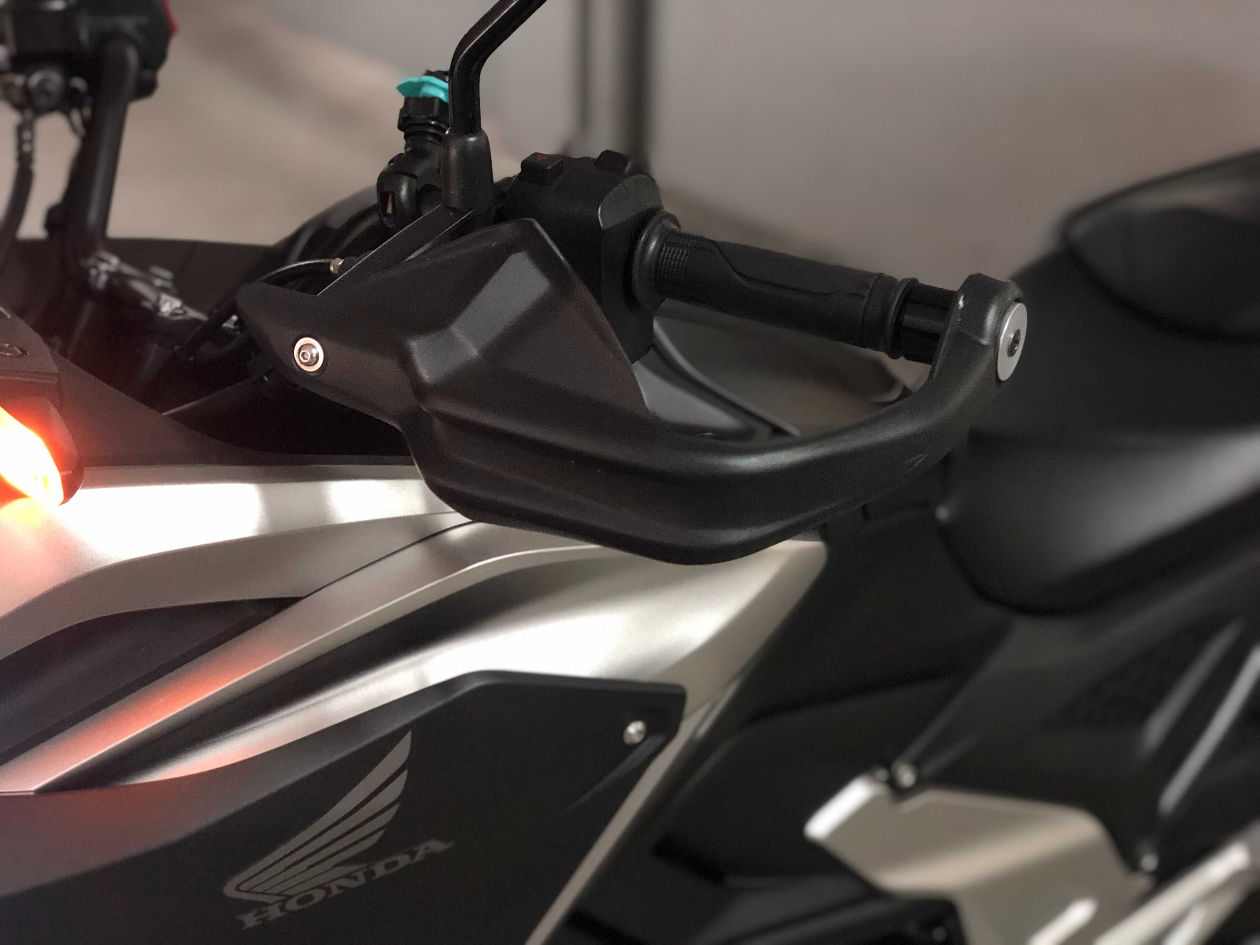 Honda NC750X - 2021