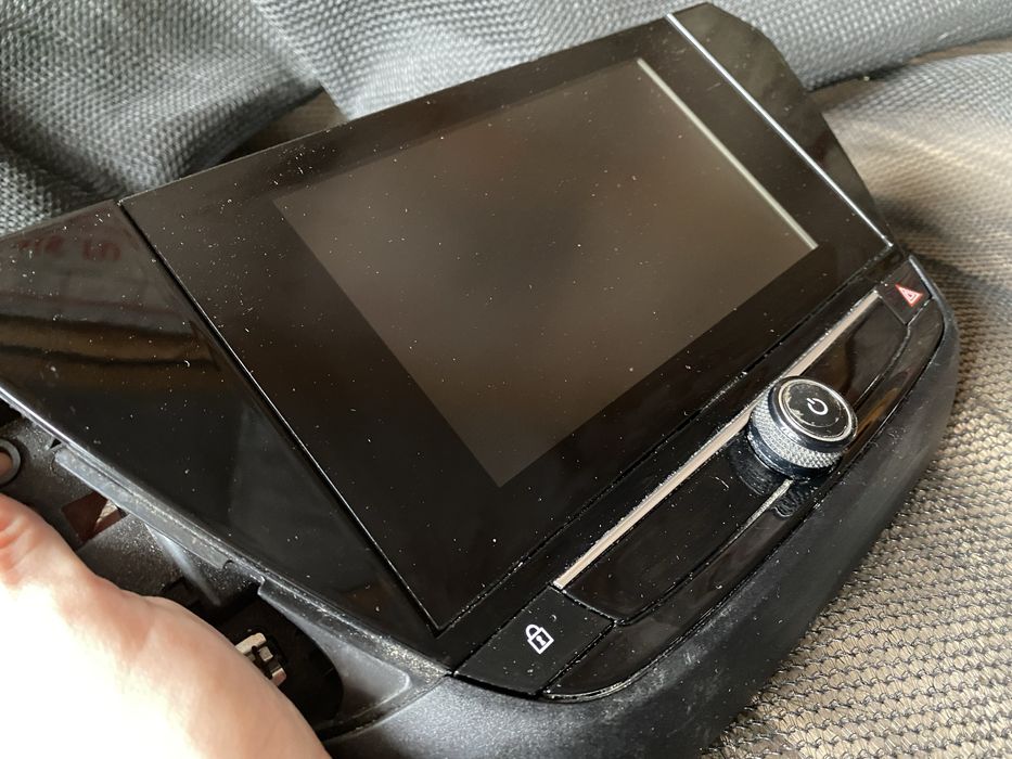 Дисплей автомагнітола навігація Opel corsa f