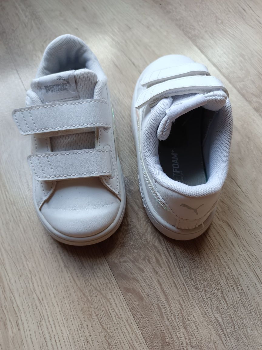 Buty dziewczęce PUMA roz. 25