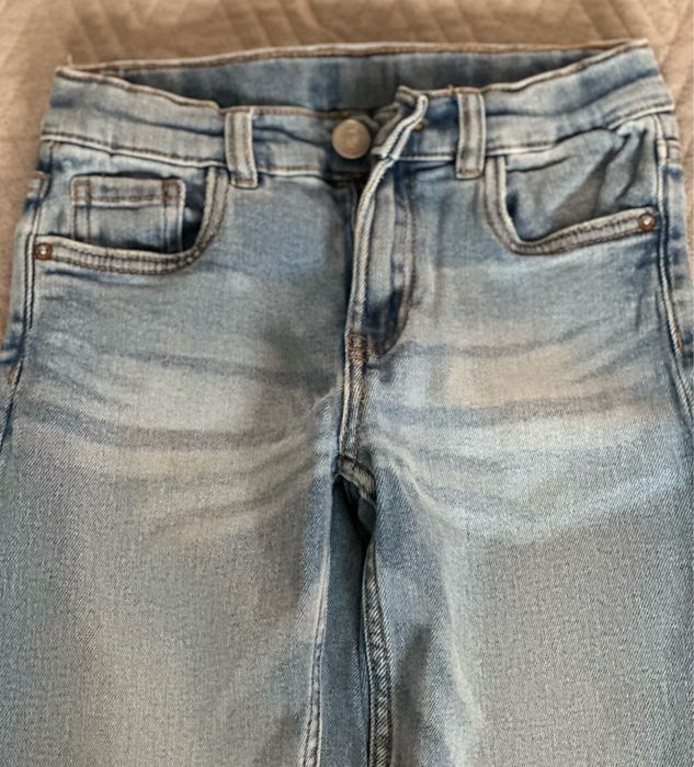 Джинсы zara для хлопичка 122см