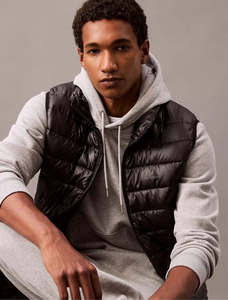 Жилетка Calvin Klein Tech Puffer Vest оригінал