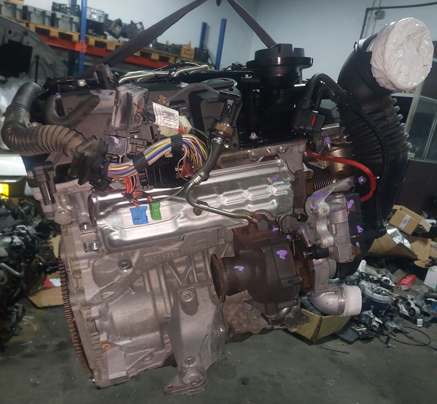 Motor bmw 320 d 2014 N47D20C