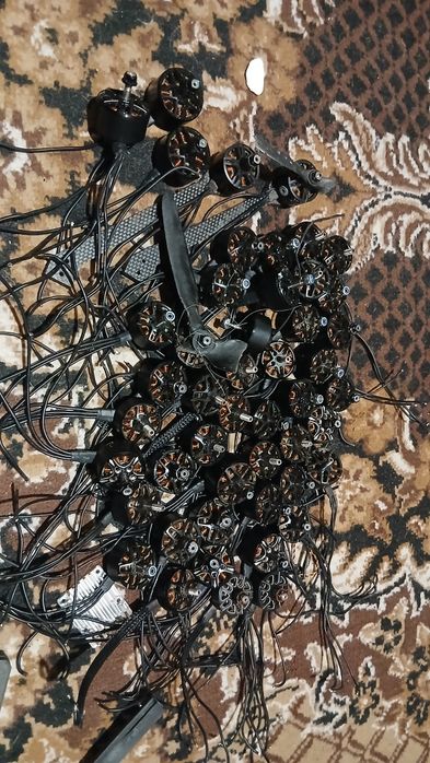 Продам фпв моторы 1 лотом