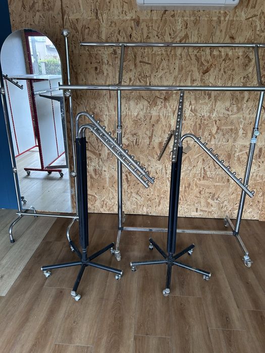 Sprzedam wyposazenie sklepu regały wieszaki półki lustro