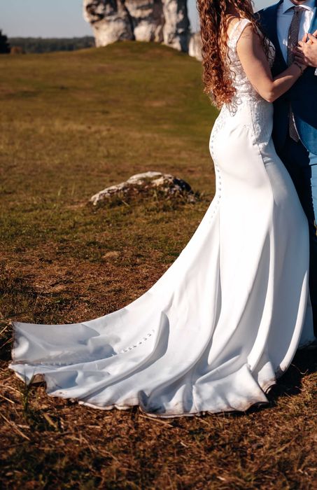 Suknia ślubna "rybka" na 170cm + obcas