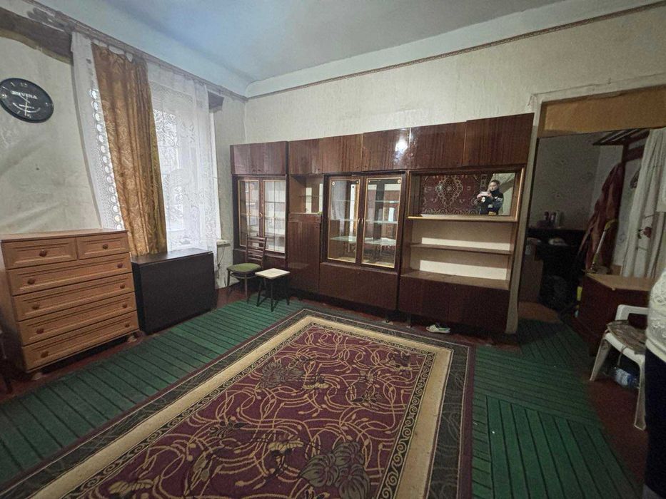 ‼️ Продам гостинку на метро ЮЖД 32м2‼️ Есть видео‼️ 10500у.е.