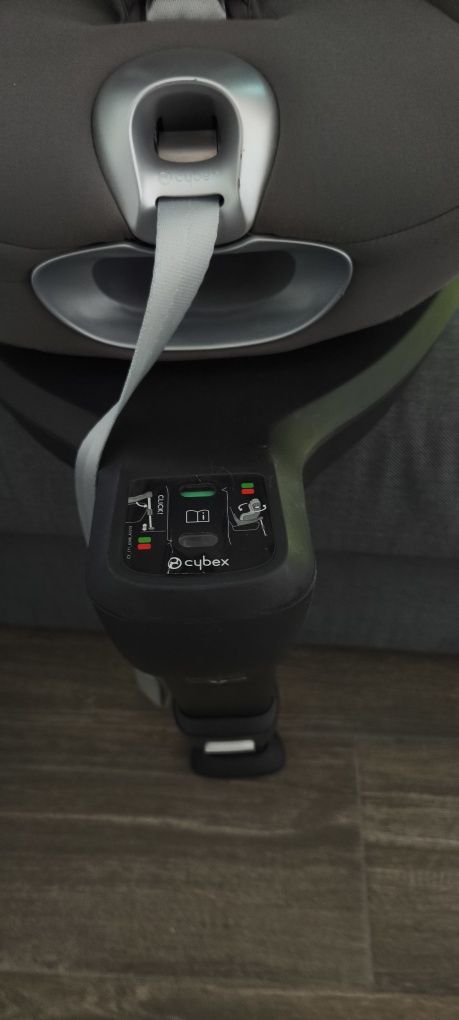 Cadeira de carro cybex sirona ZI