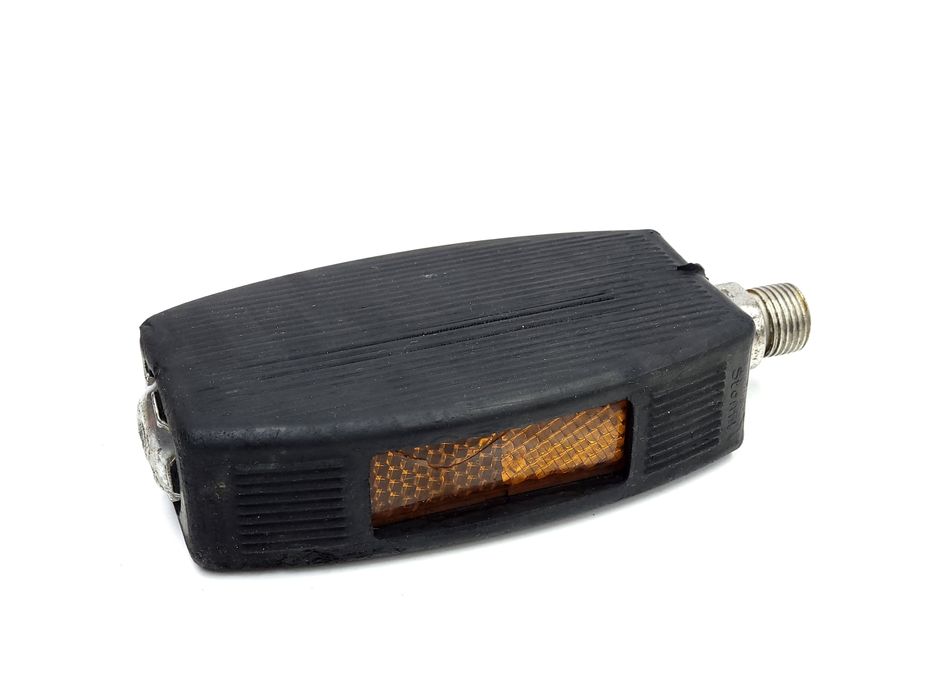 NOWY prawy pedał gumowy Stomil Bydgoszcz ZZR Romet Karat Flaming Wigry