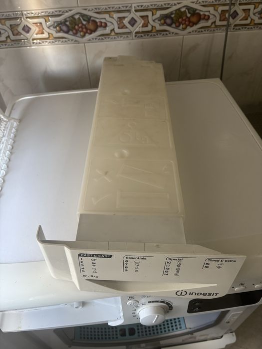 Maquina de secar roupa indesit G45