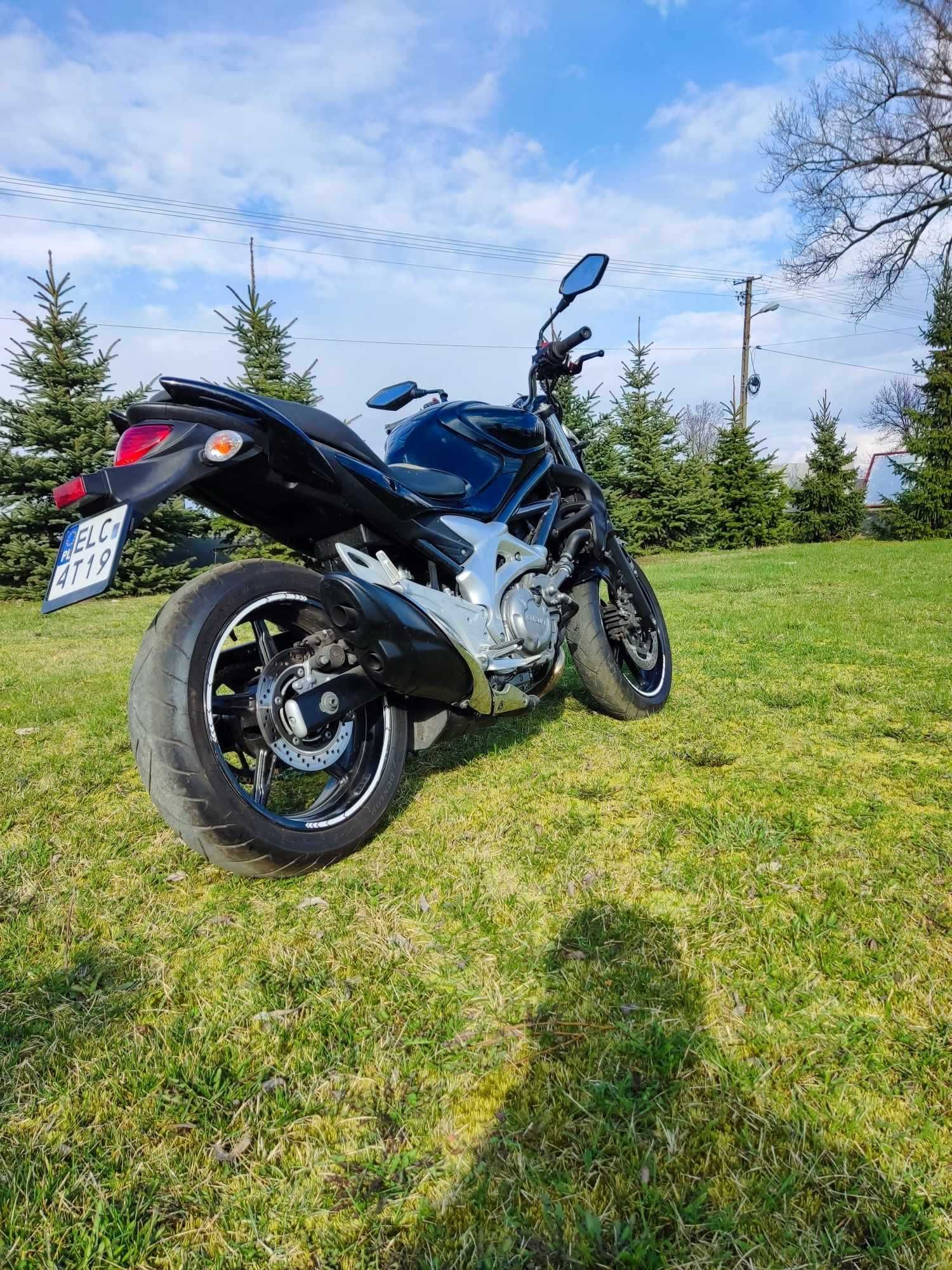 Suzuki gladius 2010r