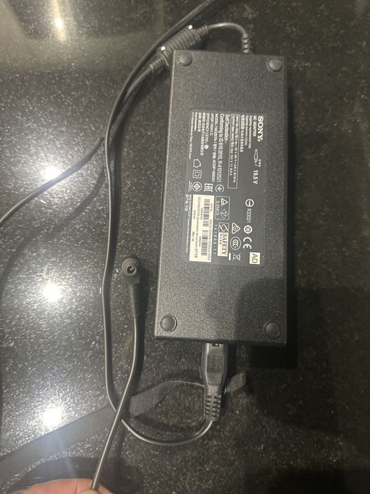 Zasilacz do telewizorow Sony